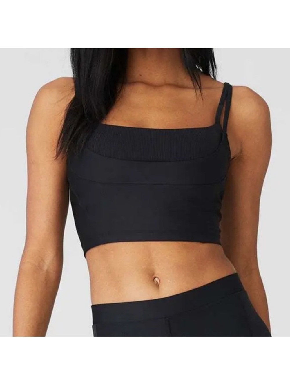 Alo Yoga Airlift Street Goddess
Bra Tank